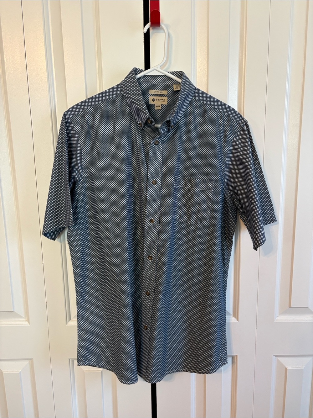 Haggar Men's Navy Short-Sleeve Button-Down with Micro Dot